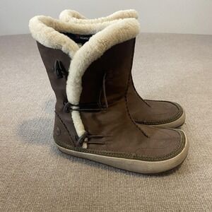Merrell Snow Boots Womens Size 10 Brown Nubuck Faux Fur Mid Calf J20052